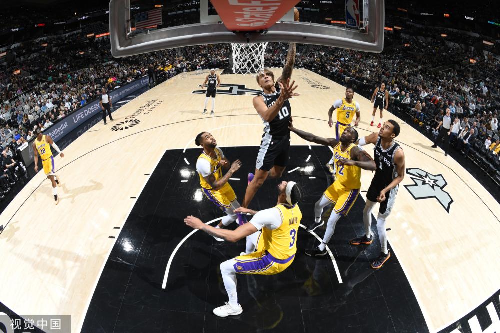 在全球足球 在全球足球