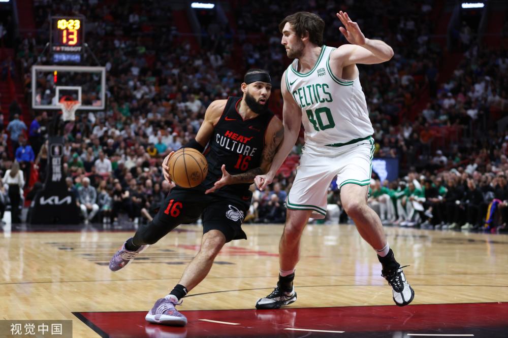 献了两次助 献了两次助